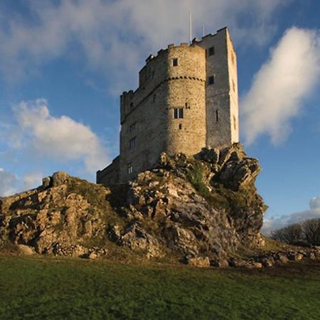 Roch Castle Hotell Exteriör bild